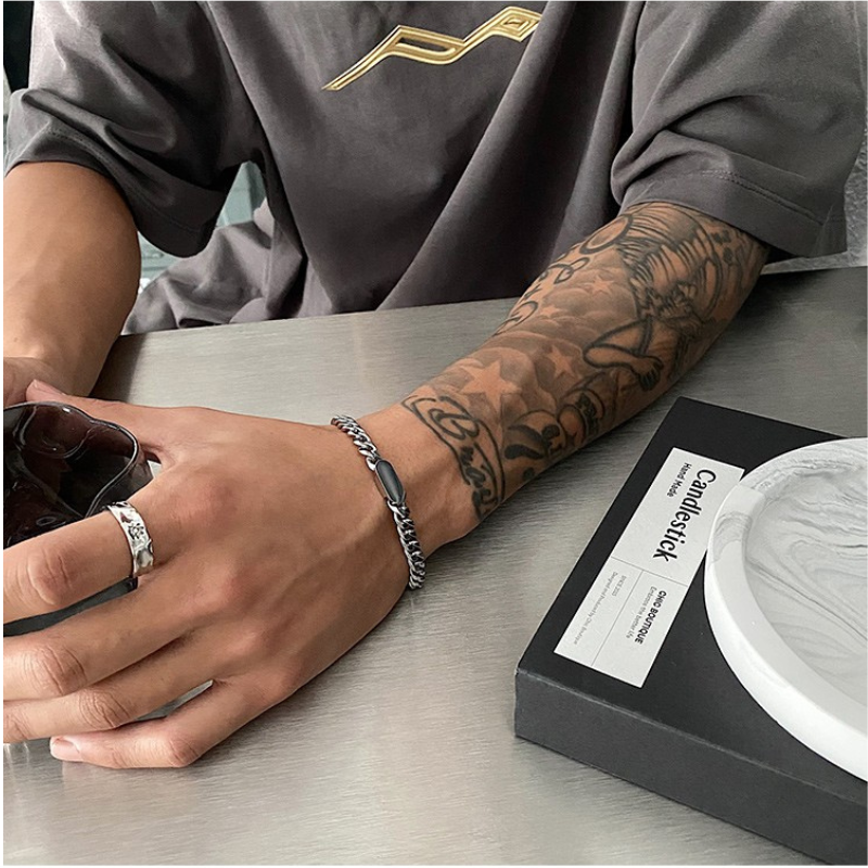 Pulseira Masculina Corrente Cubana Pingente Oval
