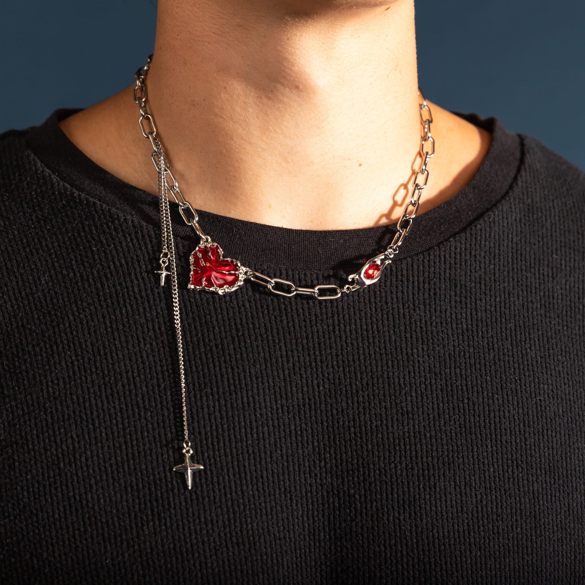 Colar Heartrot - O Amor que Arruína