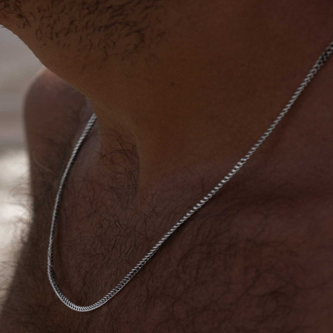 Colar Minimalista Corrente Cubana - 1.8 mm