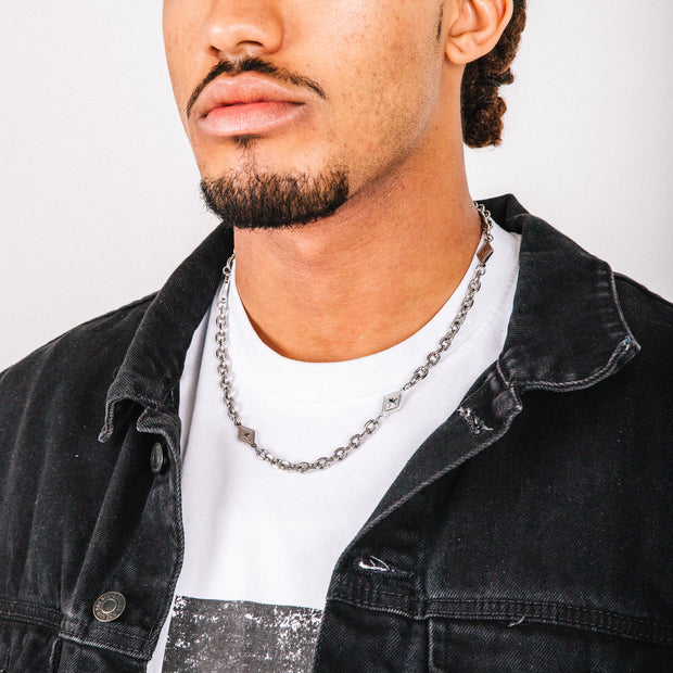 Corrente Masculina Crucible