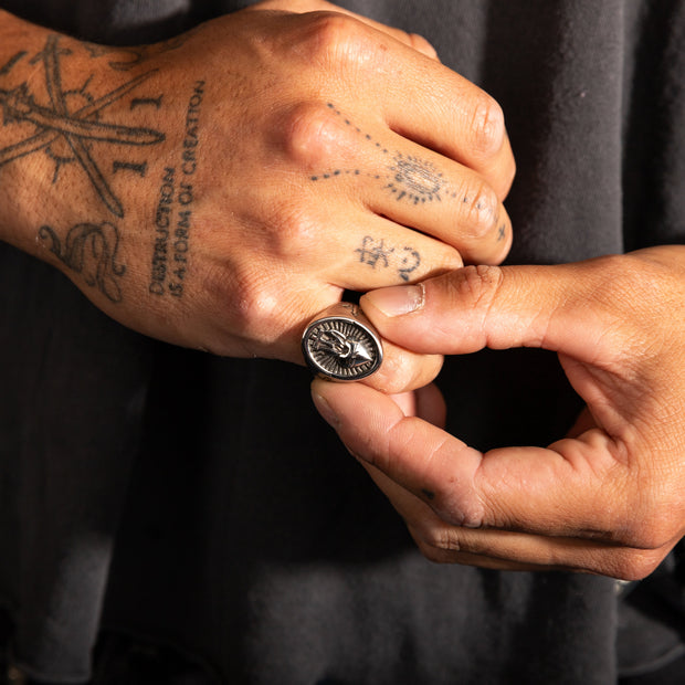 Anel Sacred Flame - Fé Inabalável