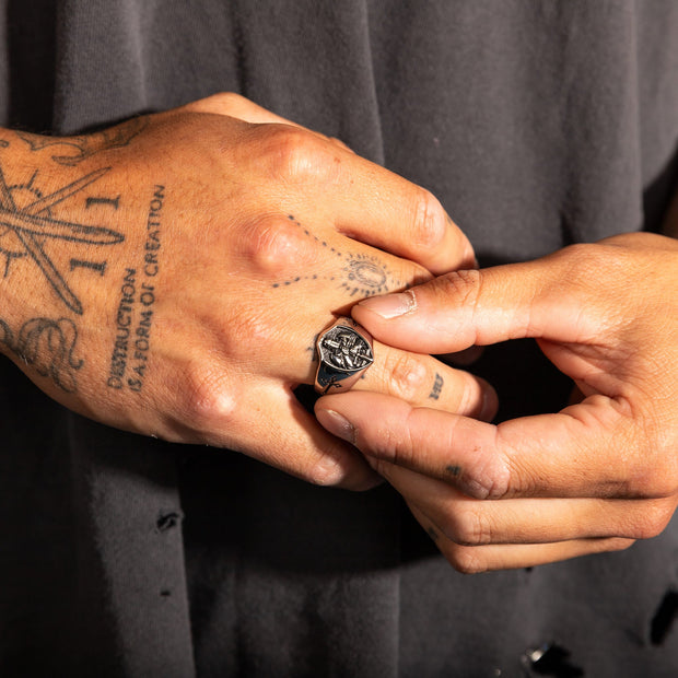 Anel Crusader - Disciplina e Propósit