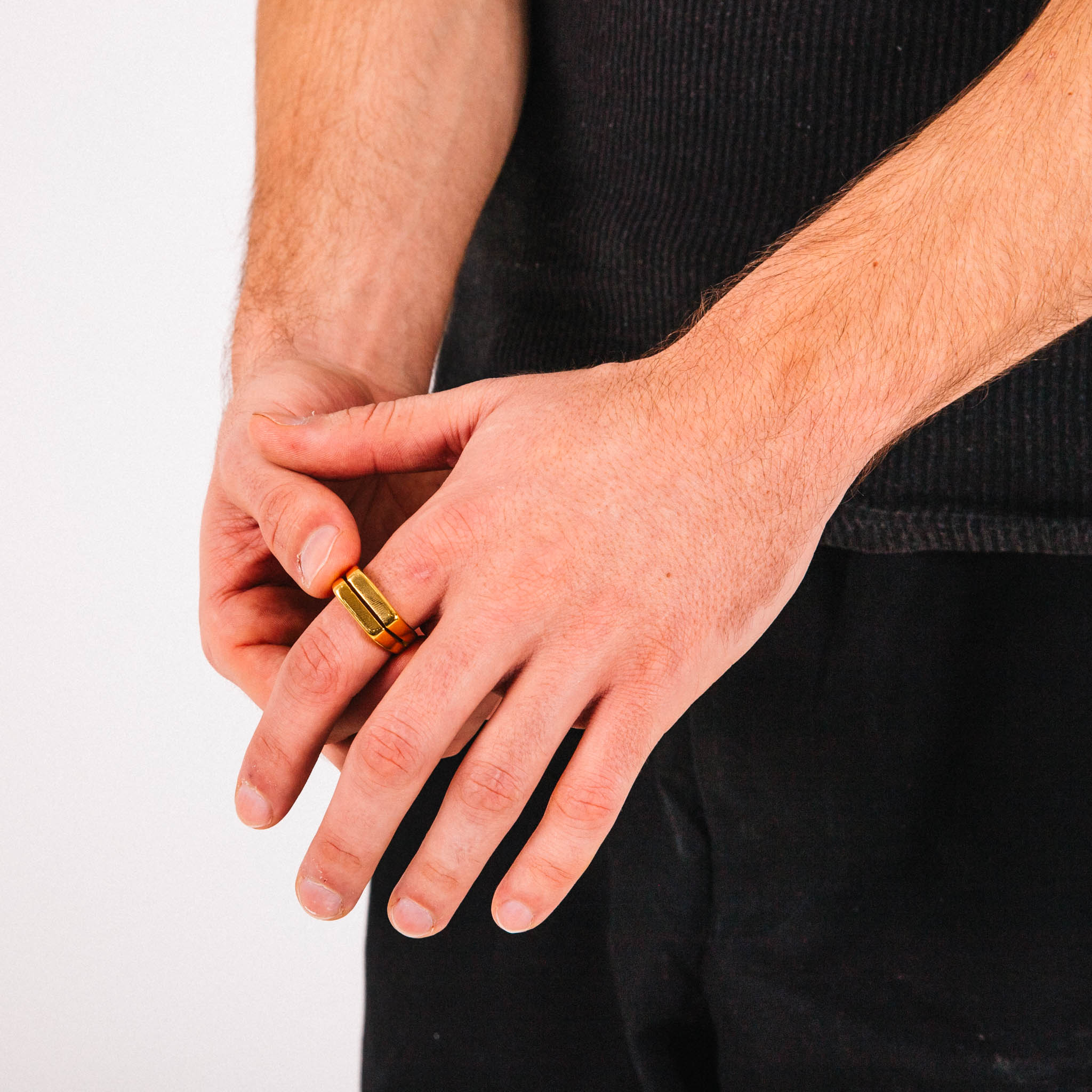 Anel Masculino Vesper (Dourado)