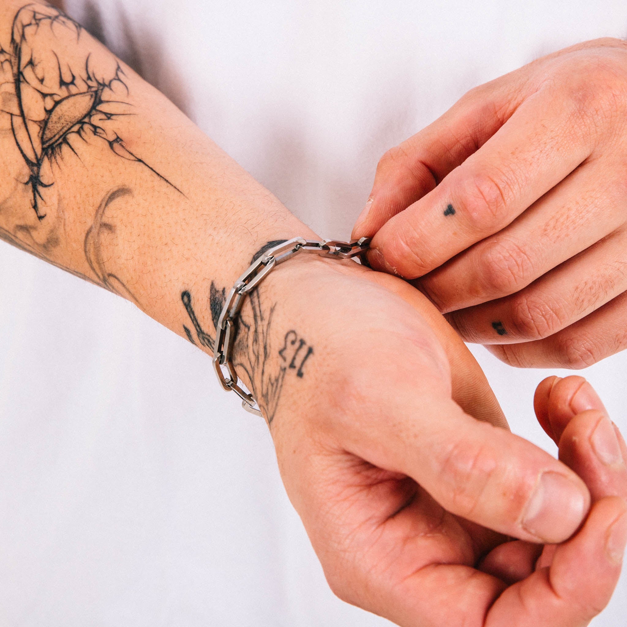 Pulseira Masculina Vigilância