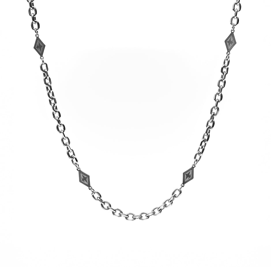 Corrente Masculina Crucible