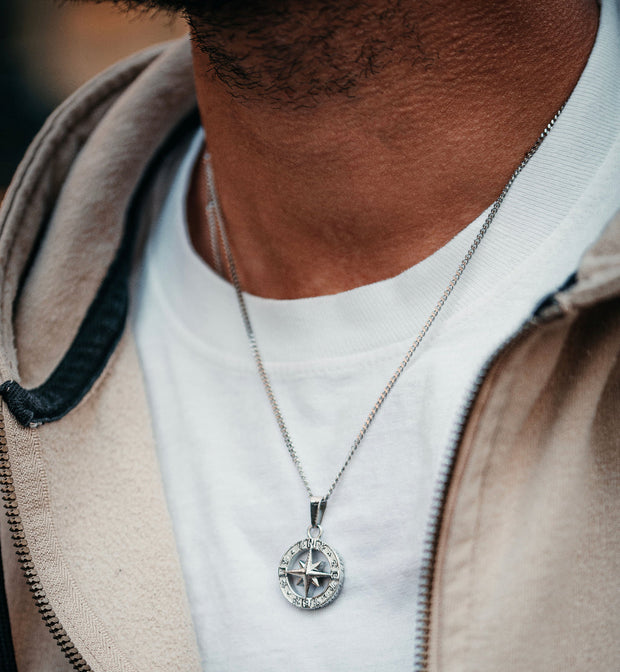 Colar Masculino Bússola Estrela do Norte - Prata