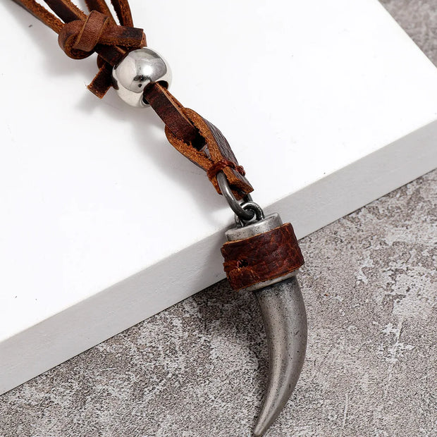 Colar Masculino de Couro Wolf Tooth