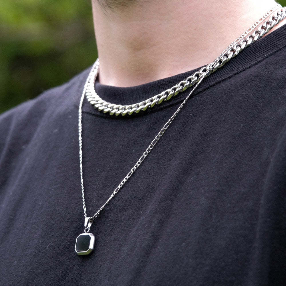 Colar Masculino Pingente de Ônix Preto - Ouro