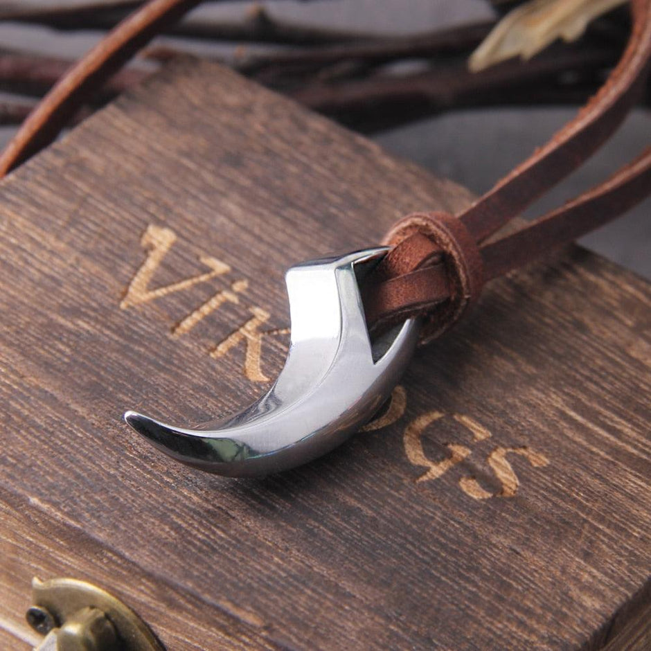 Colar De Couro Dente De Lobo + Caixa Viking - Loja Hey Dude